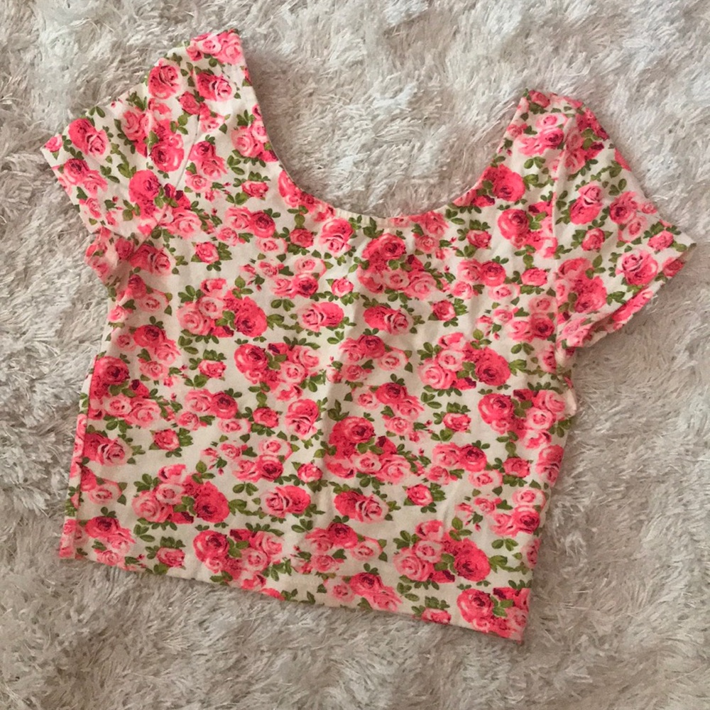 H&M floral crop top